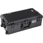 Valise Peli™ Air 1615 avec kit de cloisons Velcro, noire